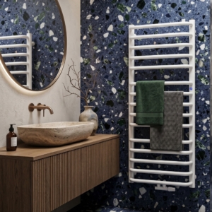 Рушникосушка Instal Projekt BOLERO купити в наявності у Львові - шоурум Style Radiators